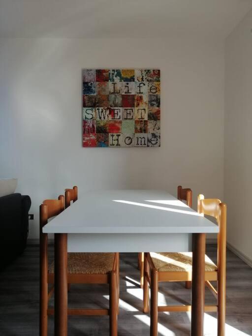 Nido Sul Garda Apartment Castelnuovo del Garda Luaran gambar